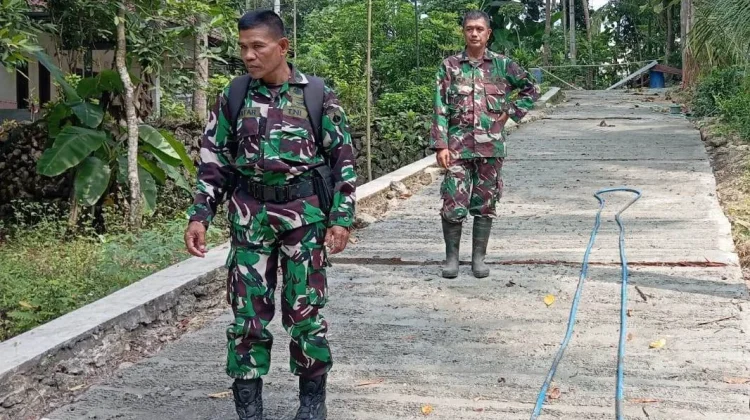 Kodim 0731 Kulon Progo Berhasil Selesaikan Rabat Beton Jalan di Tiga Padukuhan