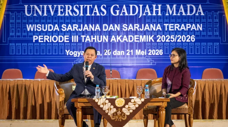 Ketua DPD RI Bekali 1.760 Calon Wisudawan UGM