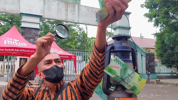 Aksi Teatrikal Jogja Corruption Watch Soroti Nasib Stadion Mandala Krida