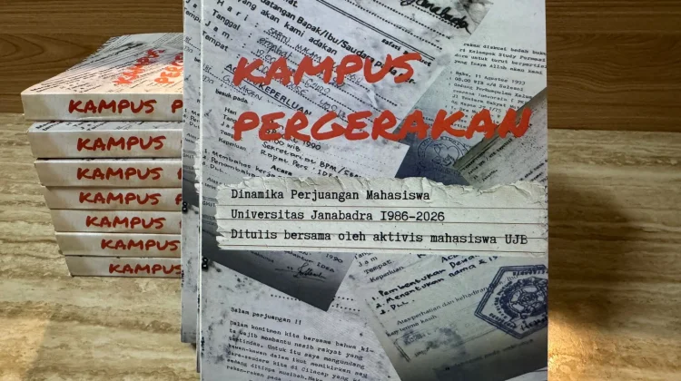 Peringati 28 Tahun Reformasi, Aktivis UJB Terbitkan Buku Kampus Pergerakan
