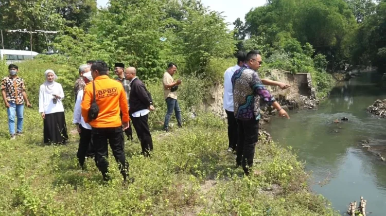 Ancam Jembatan Sampangan, DPRD DIY Desak Penanganan Darurat Talud Ambrol