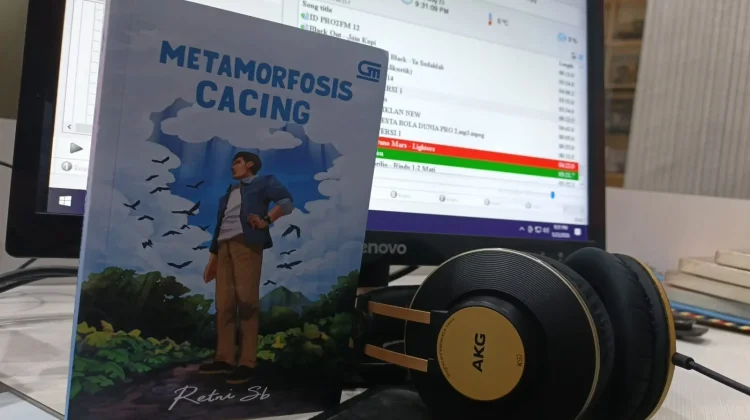 Referensi Buku Akhir Pekan : Metamorfosis Cacing