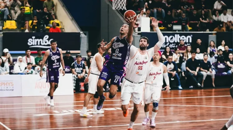 Pertarungan Sengit Warnai Laga RANS vs Pelita Jaya di Playoffs IBL GoPay 2026
