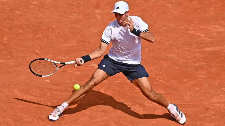 Jodar Raih Tiket Babak Empat di Roland Garros