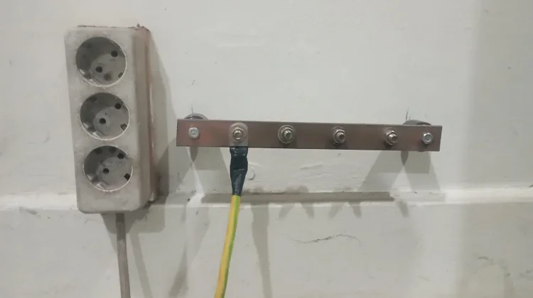 Mengenal Pentingnya Sistem Grounding pada Instalasi Listrik Rumah