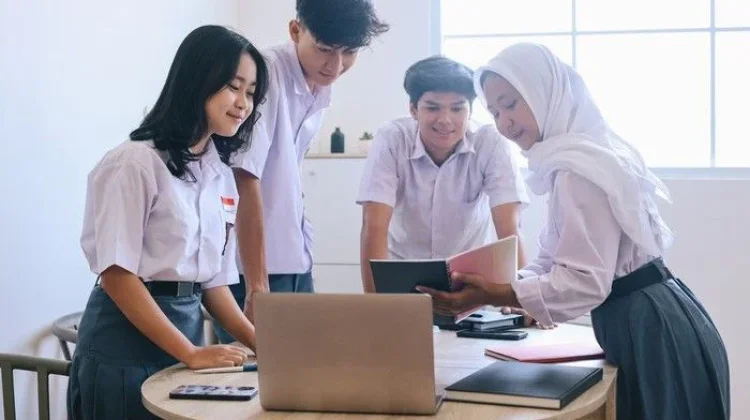 Jepang hingga Jerman Butuh Tenaga Terampil, Lulusan SMK Punya Peluang Besar