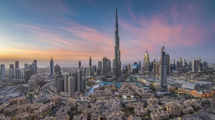 Dari Madiun ke Dubai, Kisah Alumni LKP Sukses Raih Karier Internasional
