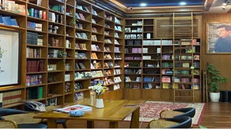 Suasana Nyaman Jadi Daya Tarik Pengunjung Toko Buku
