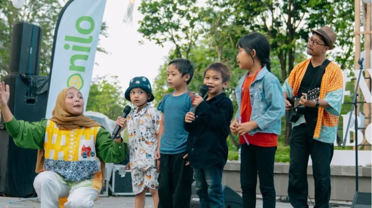 Padukan Tradisi dan Edukasi, Lemonilo Tebar Pesan Hidup Sehat di Waisak Borobudur