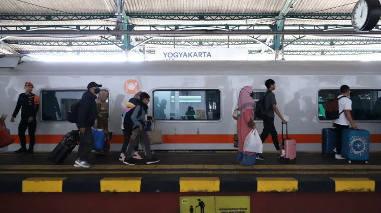 Puluhan KA Ekonomi Komersial Dapat Potongan 30 Persen Selama Liburan Sekolah