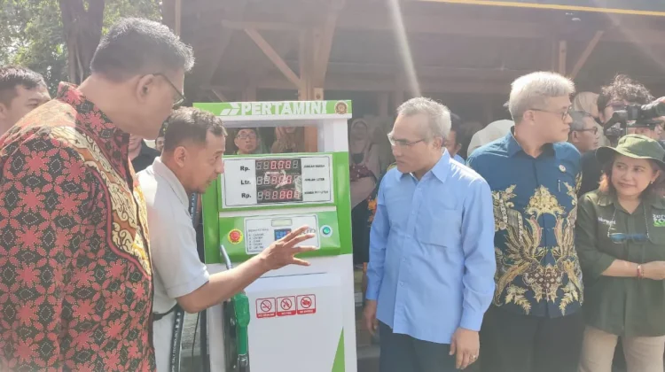 BRIN Hadirkan Mesin Pengolah Sampah Menjadi Solar