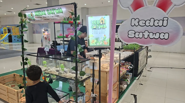 Kedai Satwa Hadirkan Edukasi dengan Ragam Hewan Eksotis
