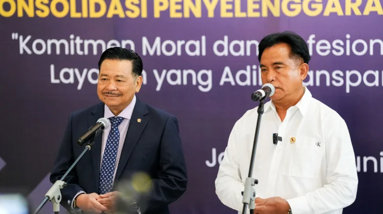 Yusril Instruksikan 8 Pembenahan agar Pelayanan Hukum Publik Lebih Transparan
