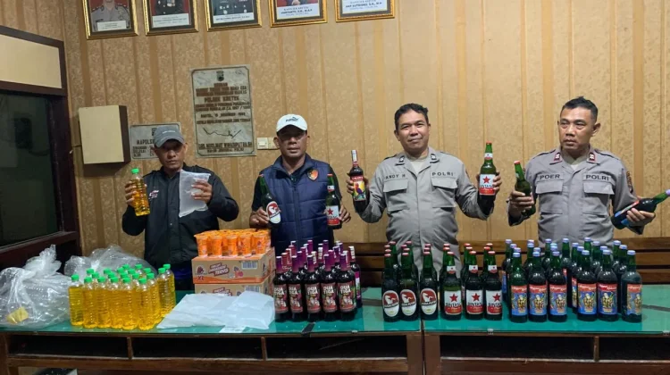 Demi Jaga Kondusivitas, Polres Bantul Sita 113 Botol Miras Ilegal dari 2 Lokasi
