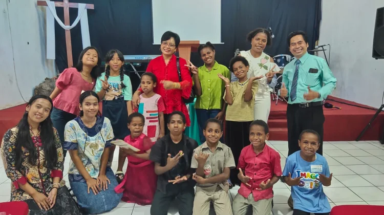 TK Anak Bintang Jogja dan Woro Moro Entertainment Berbagi Kasih di Karanganyar