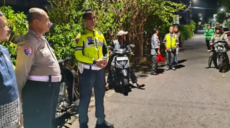 Bhabinkamtibmas Baciro dan Polsek Gondokusuman Mengamankan Lampah Ratri