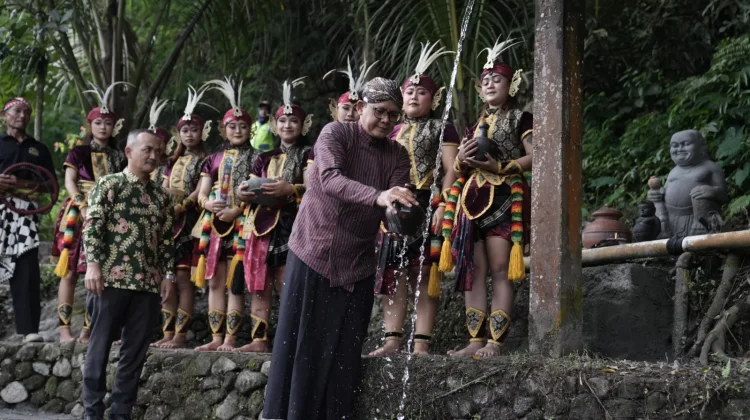 Warga Sleman Lestarikan Budaya lewat Gelaran Lampah Dalu Lereng Merapi