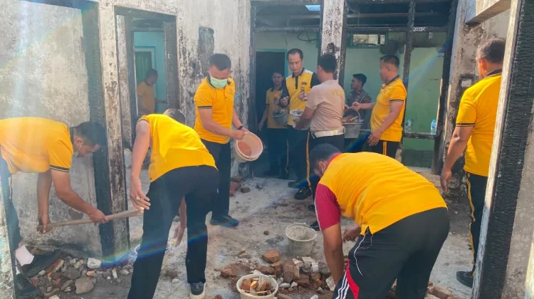 Jelang Hari Bhayangkara, Polres Bantul Bedah Rumah Korban Kebakaran