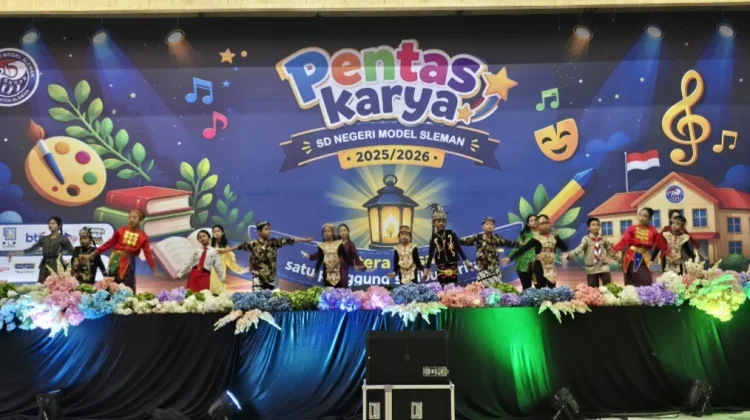 Pentas Karya SD Negeri Model Tampilkan Seni hingga Karya Robotik Siswa