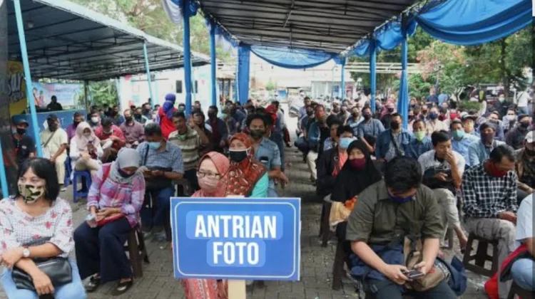 Tidak Perlu Mengantre, Perpanjang SIM Kini Bisa lewat Online