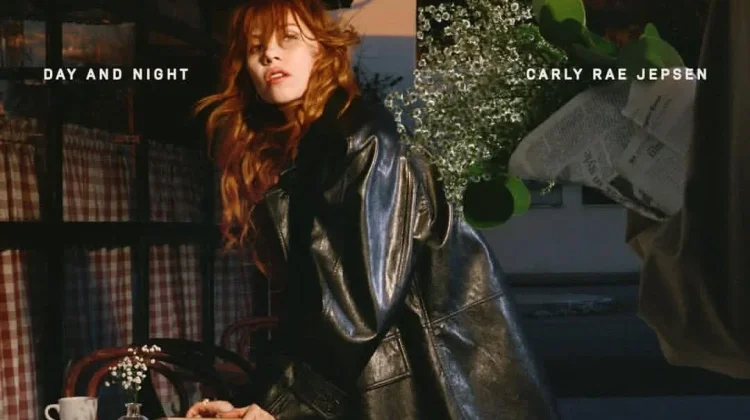 Album Baru Carly Rae Jepsen 'Day and Night' Rilis 18 September Tahun Ini