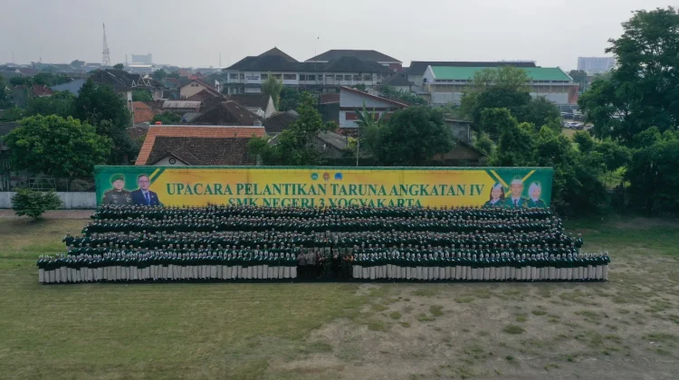Ratusan Taruna SMKN 3 Yogyakarta Dilantik dan Dibentuk Berkarakter Tangguh