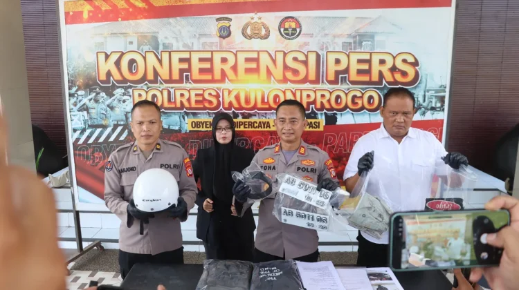 Dua Orang Pemuda Rampas Sepeda Motor Milik Warga Sentolo