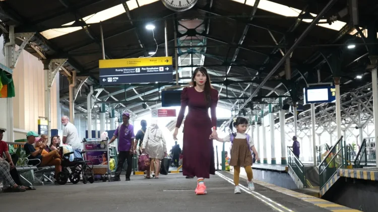 Liburan Sekolah, Penumpang Kereta Api Naik Signifikan