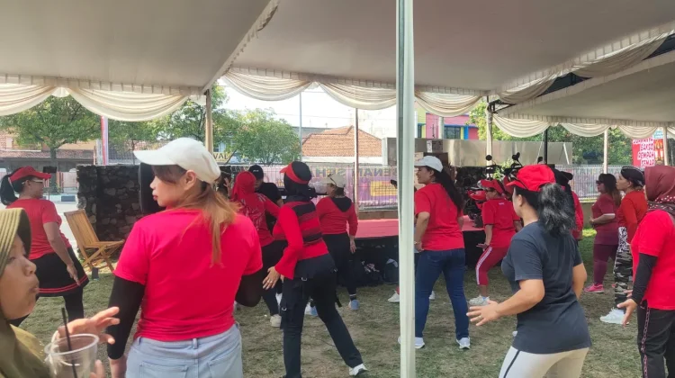Kuliner Jogja Barat Gelar Senam Sehat Dukung UMKM Lokal