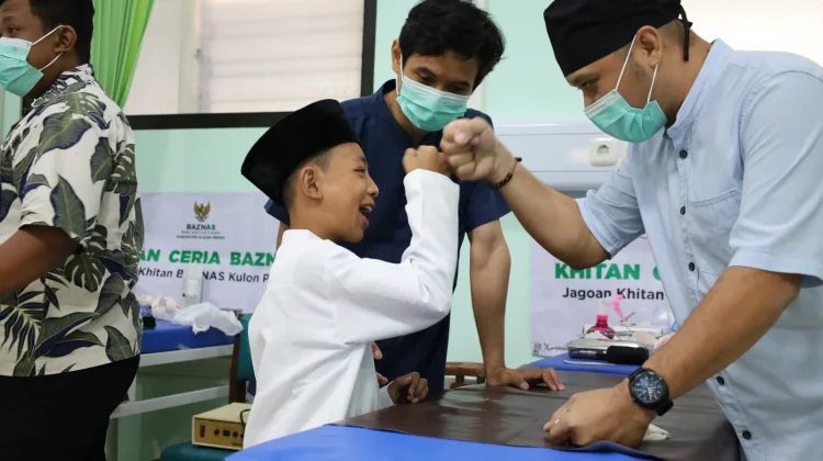 Ringankan Beban Masyarakat, BAZNAS Kulon Progo Gelar Khitanan Ceria