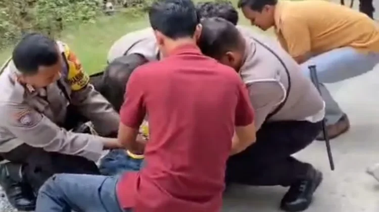 Seorang Pria Lakukan Penganiayaan dengan Senjata Tajam