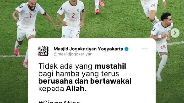 Auman "Singa Atlas" Menggema hingga Masjid Jogokaryan