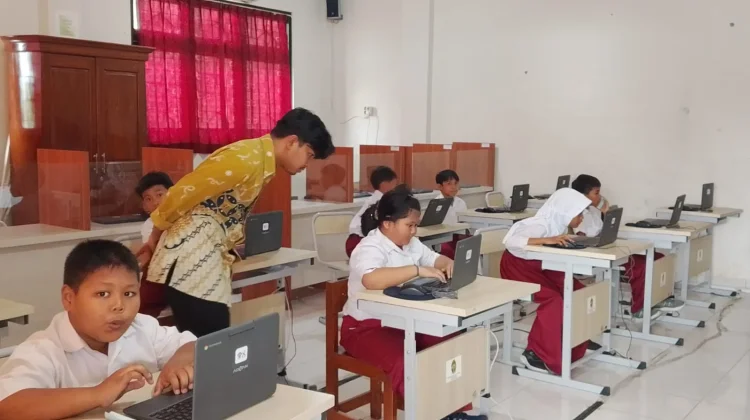 JCW Ingatkan Sekolah Tidak Menjual Seragam saat SPMB