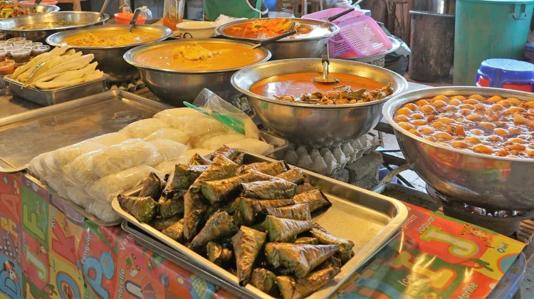 Makanan Lokal di Pasar Imogiri, Alternatif Jajanan saat Liburan