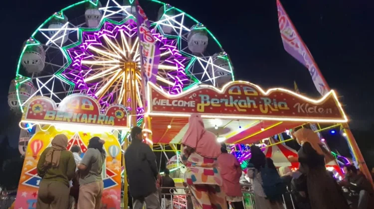 Ekonom Tanggapi Fenomena Pasar Malam Sepi Pembeli