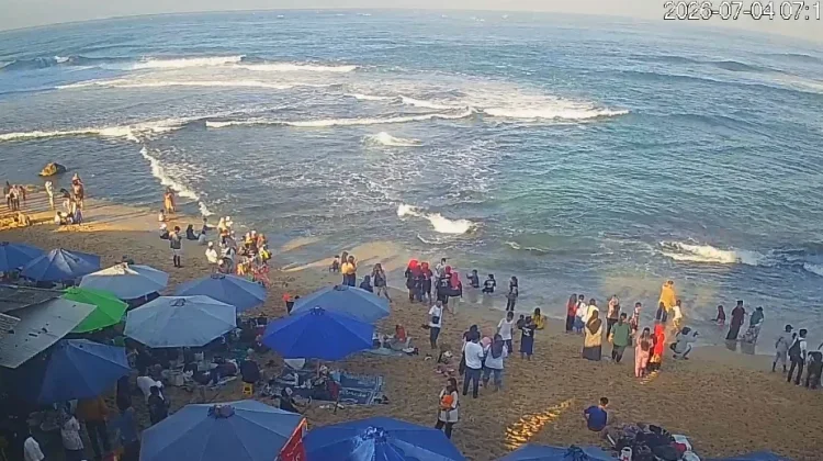 Cuaca DIY Cerah Hari Ini, Hati-Hati Potensi Gelombang Tinggi Laut Selatan