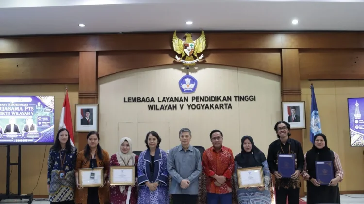UKDW Raih Penghargaan Terbaik I Anugerah Kerja Sama Diktisaintek