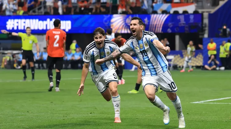 Argentina Lolos 8 Besar Pasca Membayar Lunas Kesalahan Barisan Belakang