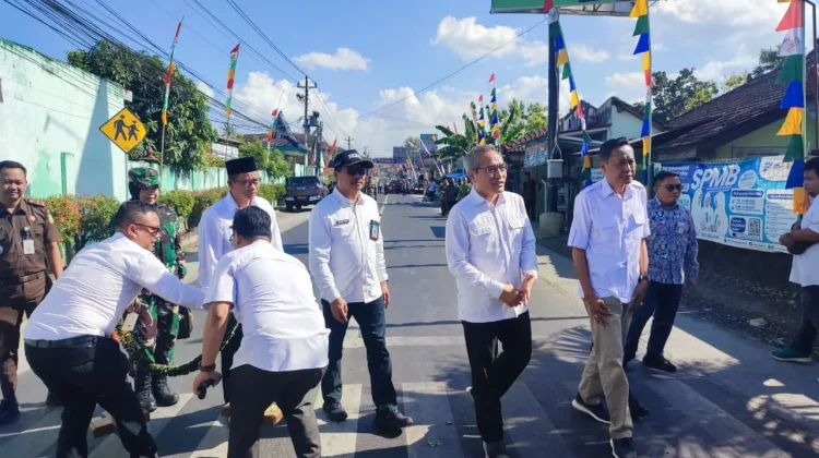 Tingkatkan Akses Warga Sekitar, Ruas Jalan Kasihan-Bangunjiwo Bantul Diresmikan