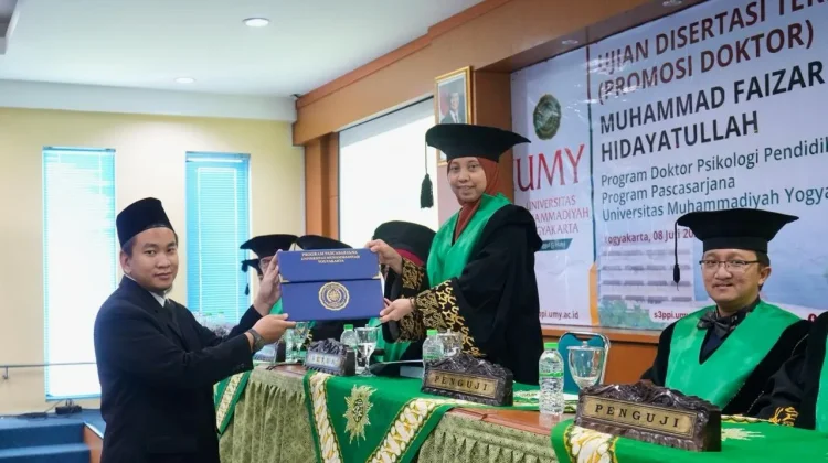 Pakar Ruqyah Muhammad Faizar Raih Gelar Doktor di UMY