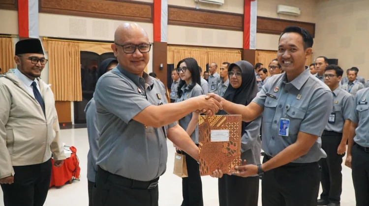Baru Memperoleh WBBM, Ini Pesan Agung Terhadap Jajarannya