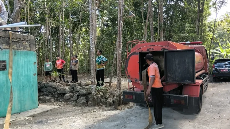 Dampak Kemarau Meluas, BPBD Bantul Salurkan 110.000 Liter Air Bersih