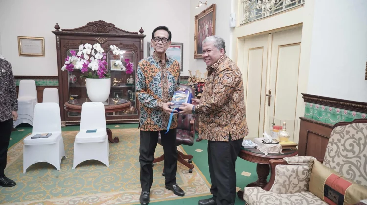 Terima Fahri Hamzah, Sri Sultan Tekankan Pembangunan Kota Berbasis Budaya