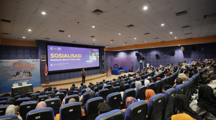 Pemkab Sleman Tekan Kemiskinan Struktural Melalui Beasiswa Sleman Pintar