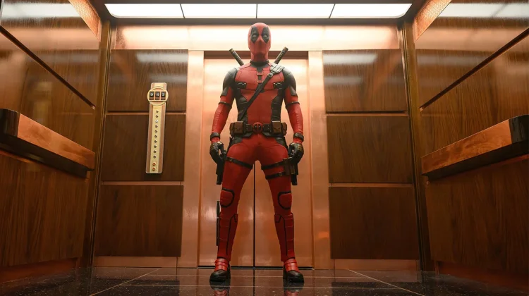 Ryan Reynolds Isyaratkan Kembalinya Film Deadpool Terbaru