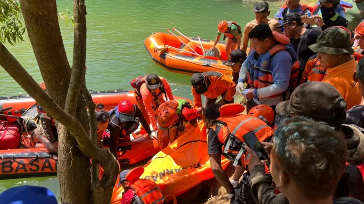 Pria Tenggelam di Sungai Oya Akhirnya Ditemukan Tak Bernyawa oleh Tim SAR Gabungan