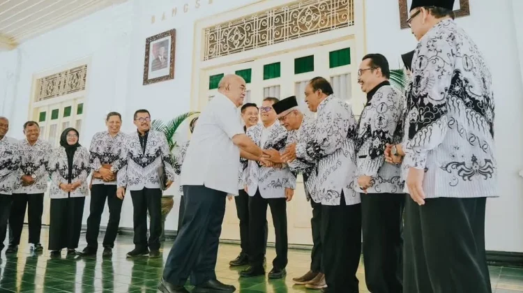 Paku Alam X Berharap PGRI Terus Perkuat Peran bagi Kemajuan Pendidikan
