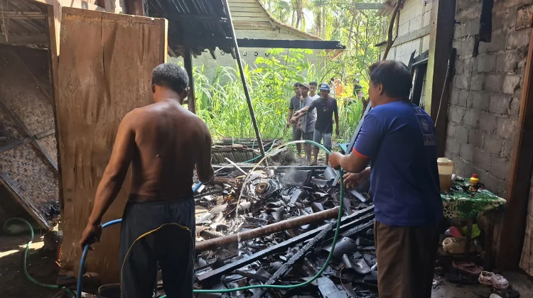 Lupa Matikan Sisa Api, Sebuah Dapur Rumah di Panjatan Hangus Terbakar