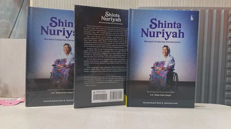 Referensi Buku: Shinta Nuriyah "Merawat Solidaritas Kemanusiaan"