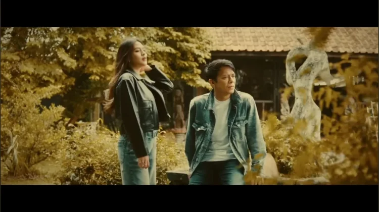 Lirik dan Makna Lagu Raisa dan Ariel NOAH "Senang Dengar Suaramu Lagi"
